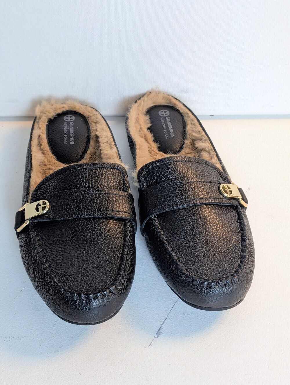 New Giani Bernini Dolie Mule Black Size 5M Leather Upper Flats w/Faux Fur Trim